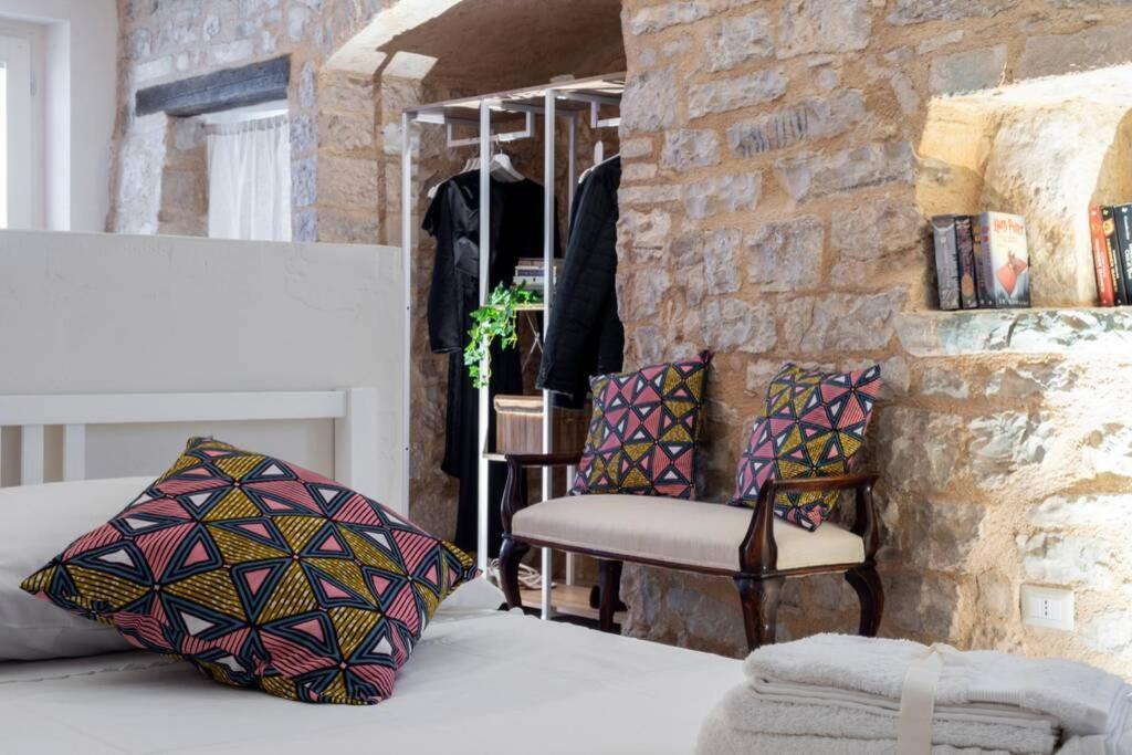 Cornelia Cavern Cosy Studio Apartment In Spello Exterior photo