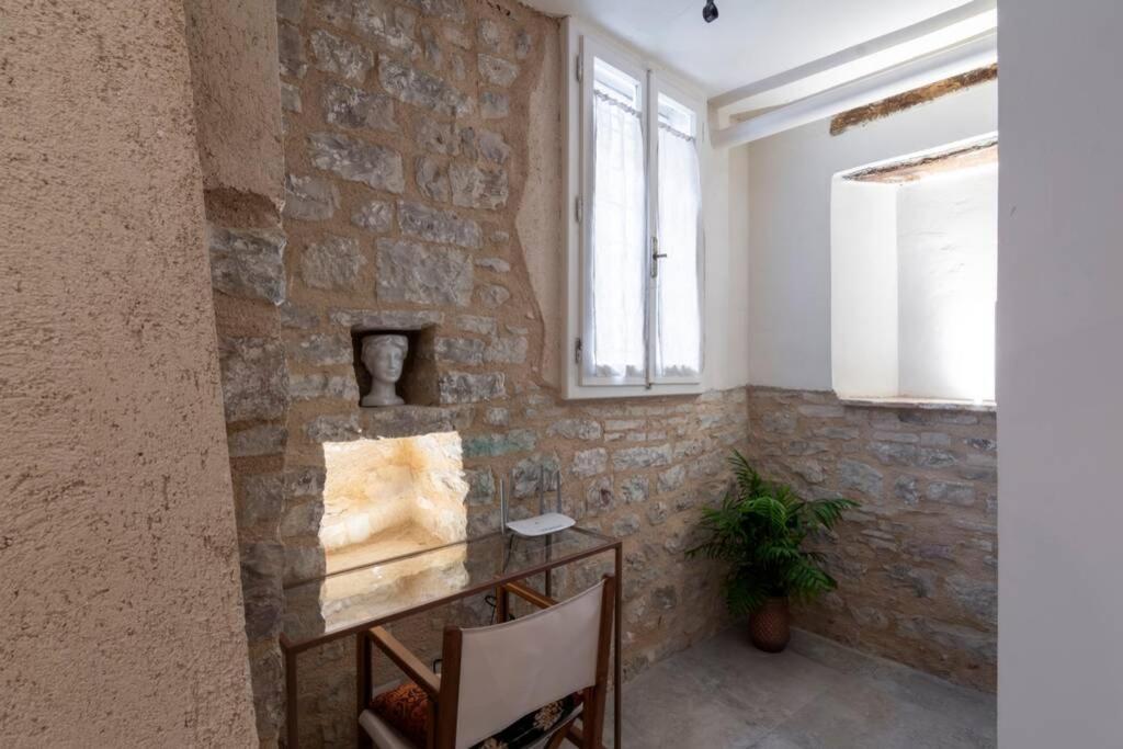 Cornelia Cavern Cosy Studio Apartment In Spello Exterior photo